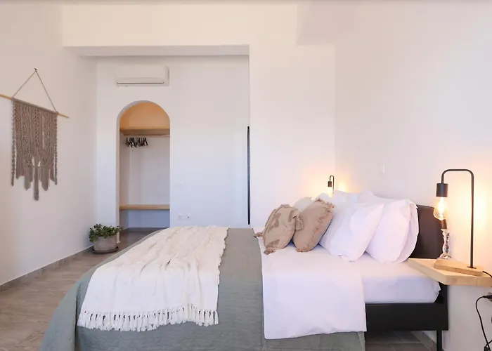 Enne For Views & Tranquility Ftelia (Mykonos)