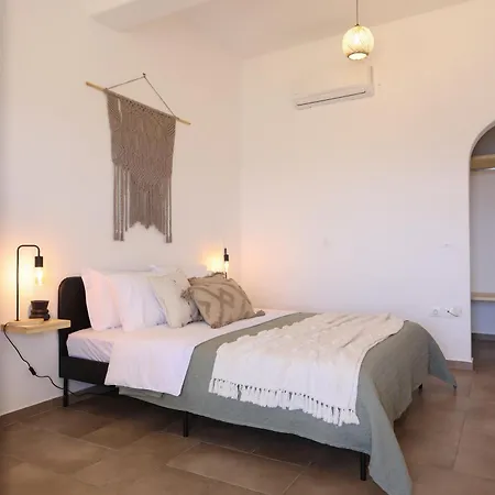 Enne For Views & Tranquility Apartment Ftelia (Mykonos)
